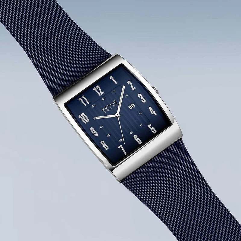 Bering Solar 16433-327 Herrenuhr • Saphirglas • Solar