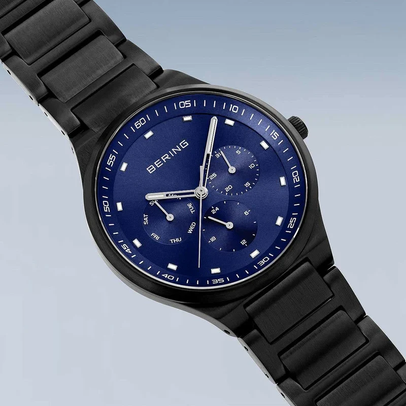 Bering Classic 11740-727 Herrenuhr • Kratzfestes Saphirglas • Flaches dänisches Design