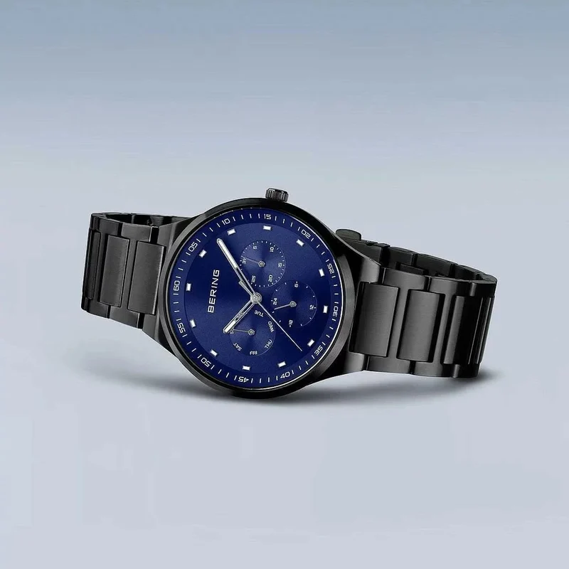 Bering Classic 11740-727 Herrenuhr • Kratzfestes Saphirglas • Flaches dänisches Design