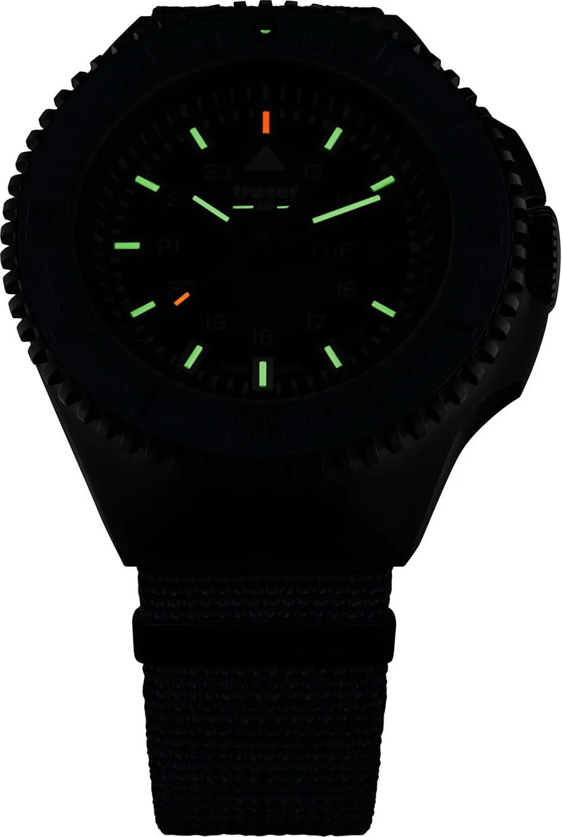 Traser P69 Black Stealth 109858 Herrenuhr • H3-Tritium Leuchttechnologie • Swiss Made
