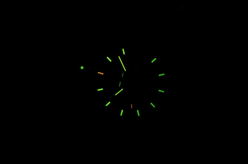 Traser P69 109855 Herrenuhr • Trigalight • Swiss Made