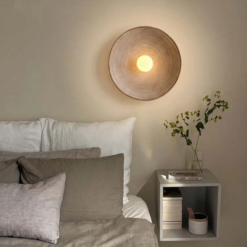 Wandlamp Hout Glas Rond Minimalistisch Warm LED Licht Eetkamer Bar Sfeervol Modern Interieur E27 Fitting | Sansoti