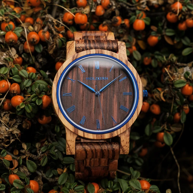 Holzkern Herbstmorgen 9120078332702 Herren Armbanduhr • Holzgehäuse und -armband • Miyota Quarzwerk