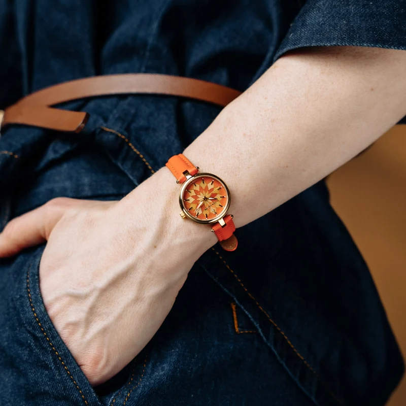 Holzkern Mirrormaze Damen Armbanduhr Goldfarben • Saphirglas • Holzmarketerie Tulpenbaum