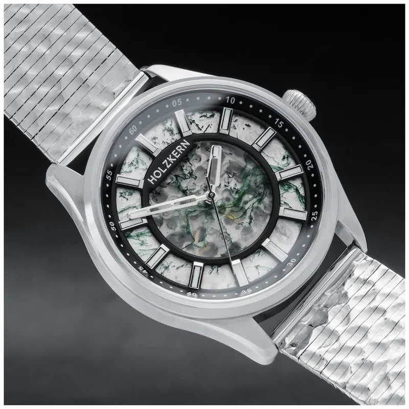 Holzkern Nomadics Armbanduhr • Holz und Edelstahl • Naturmaterialien