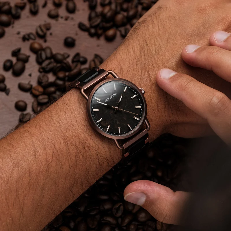 Holzkern Espressino Unisex-Armbanduhr Kaffee/Ahorn • Japanisches Quarzwerk • Echtes Holzarmband