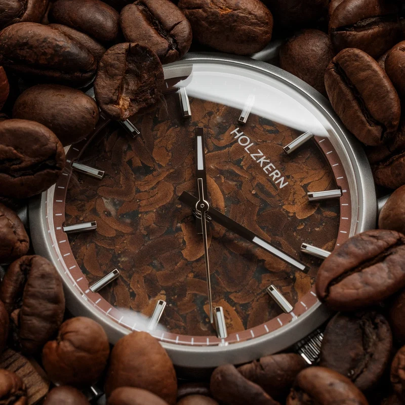 Holzkern Espressino Unisex-Armbanduhr Braun • Echtes Walnussholz • Kaffeebohnen-Zifferblatt