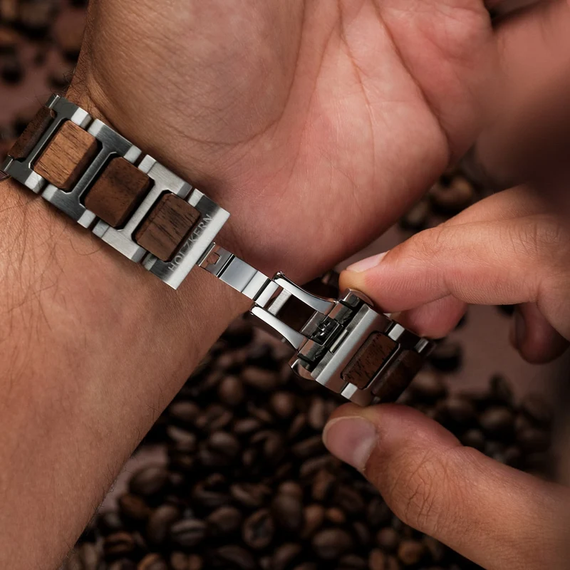Holzkern Espressino Unisex-Armbanduhr Braun • Echtes Walnussholz • Kaffeebohnen-Zifferblatt