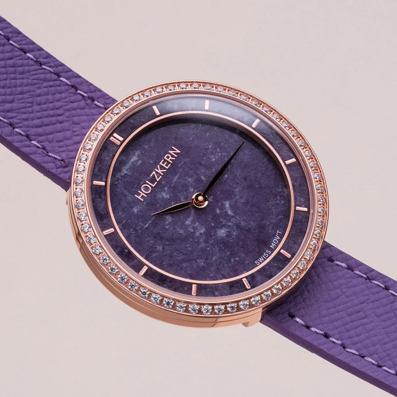 Holzkern Coralline Damenuhr Roségold • Saphirglas • Swiss Movement