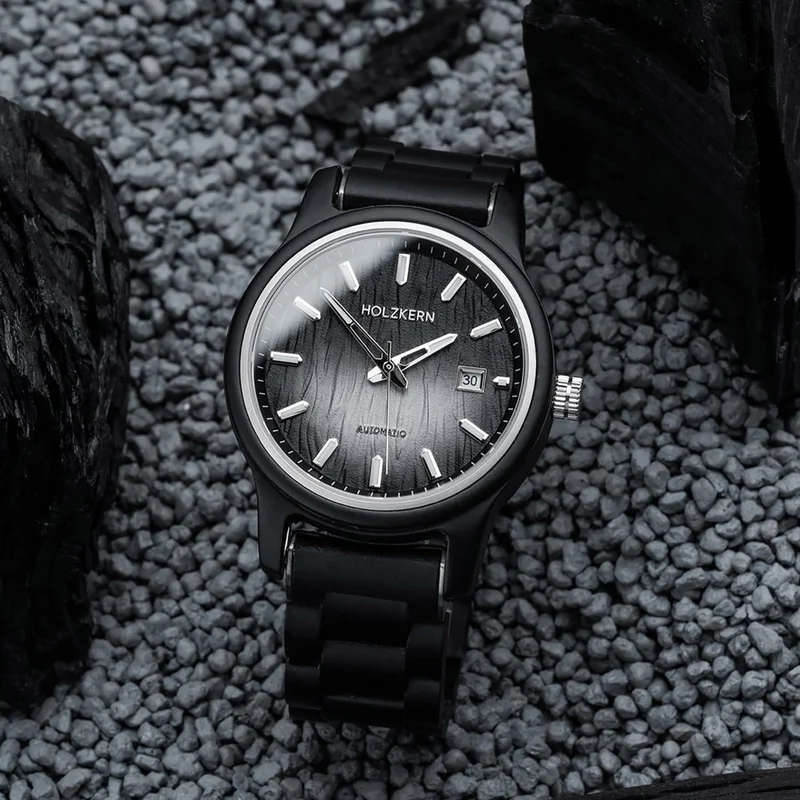Holzkern Nightbird Herrenuhr Ahorn/Schwarz • Automatikwerk • Holzgehäuse