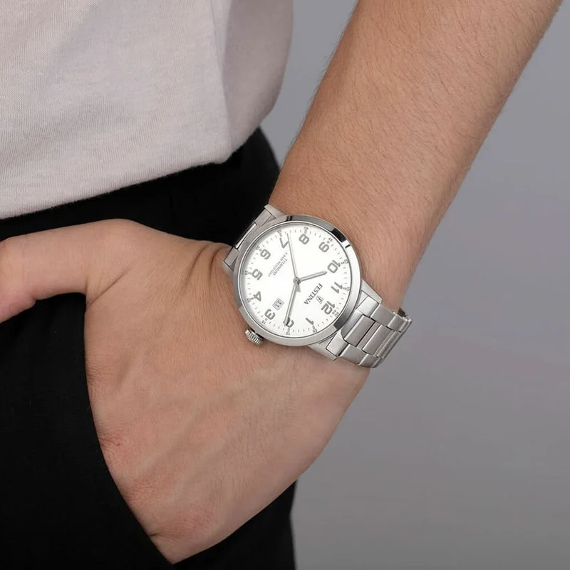 Festina Titanium F20435/1 Herrenuhr • Ultraleichtes Titan-Gehäuse • Elegantes silbernes Zifferblatt