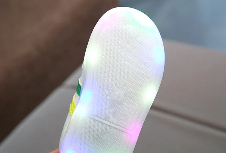 Verlichte Kindersneakers met Flexibele Zool - LED Schoenen voor Kinderen - Sportieve Kinderschoenen met Lichteffect | Sansoti