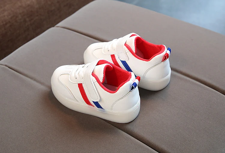 Verlichte Kindersneakers met Flexibele Zool - LED Schoenen voor Kinderen - Sportieve Kinderschoenen met Lichteffect | Sansoti