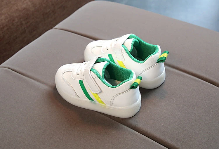 Verlichte Kindersneakers met Flexibele Zool - LED Schoenen voor Kinderen - Sportieve Kinderschoenen met Lichteffect | Sansoti