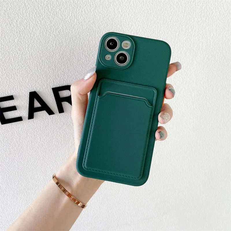 Siliconen iPhone Hoesje met Kaarthouder Contrasterende Knoppen Geïntegreerde Camerabescherming Stijlvol | Sansoti