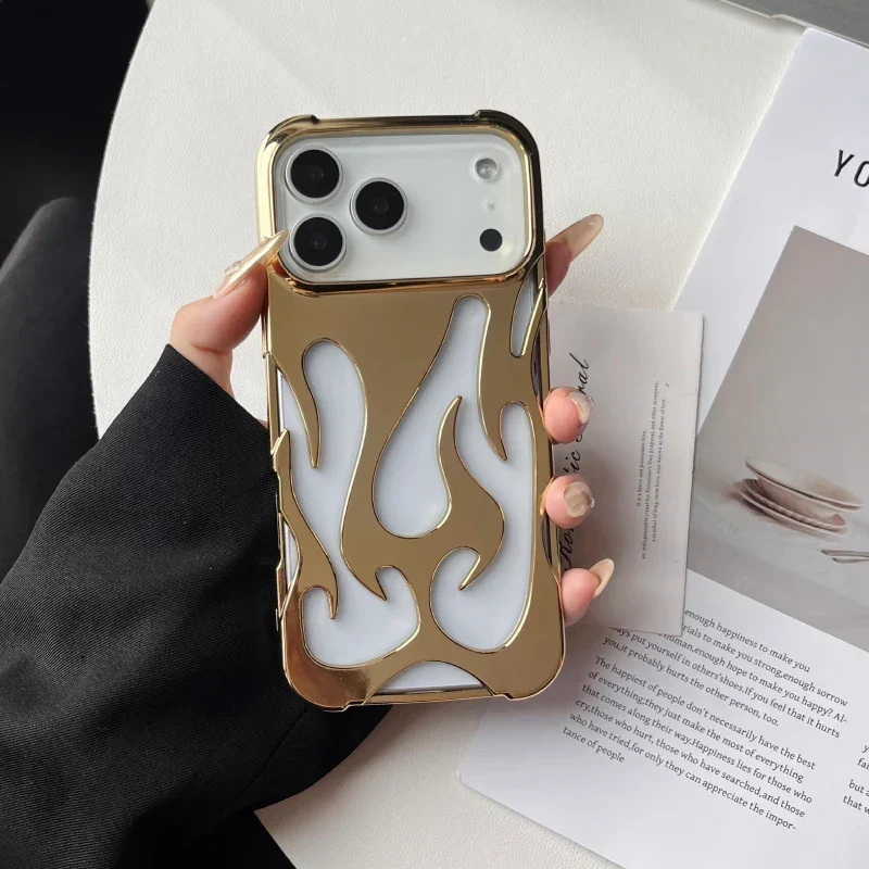 Geperforeerde Telefoonhoes iPhone met Vlammendesign Warmteafvoer Mat of Glanzend Afwerking Beschermhoes | Sansoti
