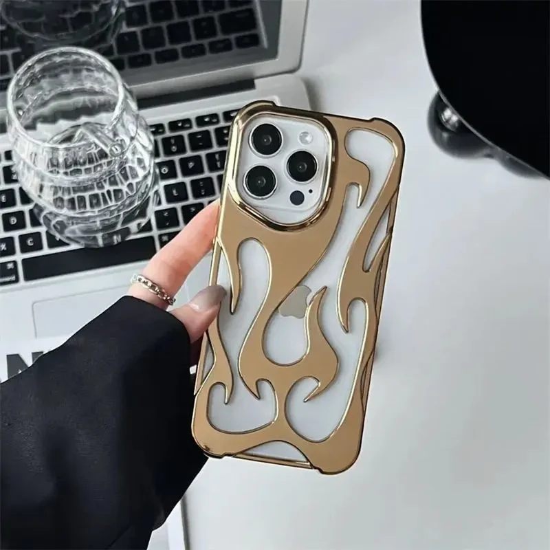 Geperforeerde Telefoonhoes iPhone met Vlammendesign Warmteafvoer Mat of Glanzend Afwerking Beschermhoes | Sansoti