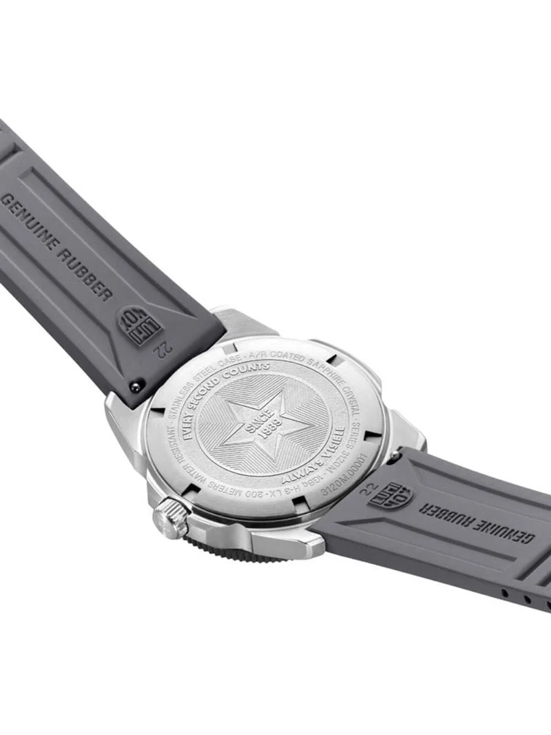 Luminox Pacific Diver XS.CA22M Herrenuhr Schwarz • Saphirglas • 20 ATM Wasserdicht