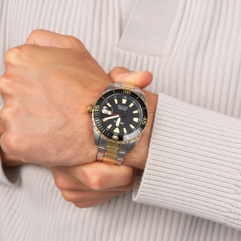 Festina Diver F20706/3 Herren • Saphirglas • 200 m Wasserdicht