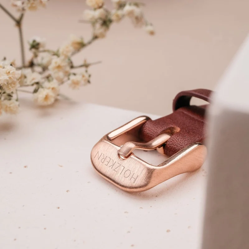 Holzkern Ida Damenarmbanduhr Roségold • Marmorzifferblatt • Walnussholz-Lünette
