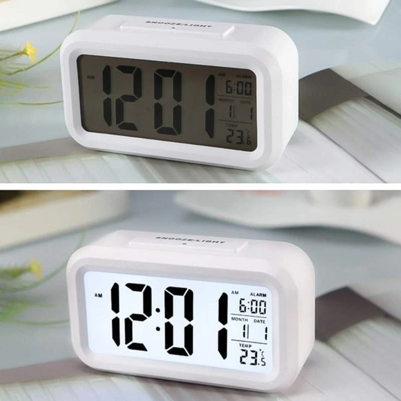 Batteriebetriebener Wecker mit Hintergrundbeleuchtung