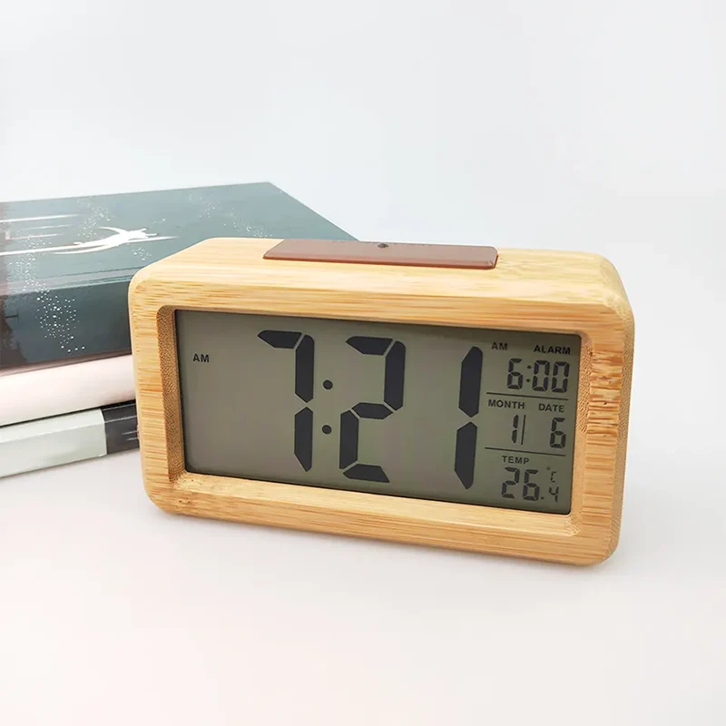 Digitaler Holzwecker mit Temperaturanzeige