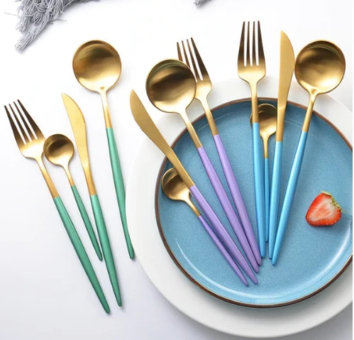 Bestekset 24-delig RVS Gekleurde Handvatten 6 Personen Modern Tafelgerei Duurzaam Eetbestek Dinerset | Sansoti