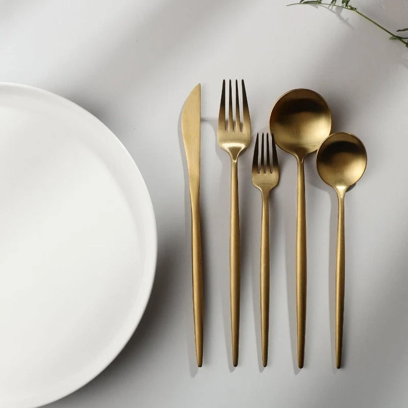Bestek Set 18/10 RVS met Titanium Coating voor Moderne Gedekte Tafels 4 tot 16 Personen Elegante Tafelbestek | Sansoti