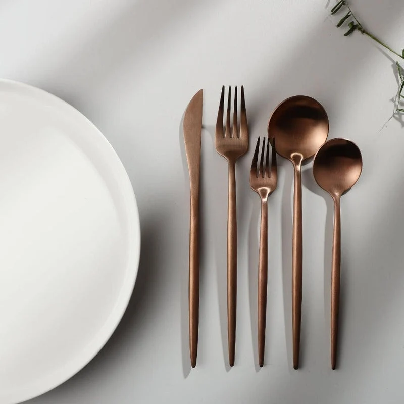 Bestek Set 18/10 RVS met Titanium Coating voor Moderne Gedekte Tafels 4 tot 16 Personen Elegante Tafelbestek | Sansoti
