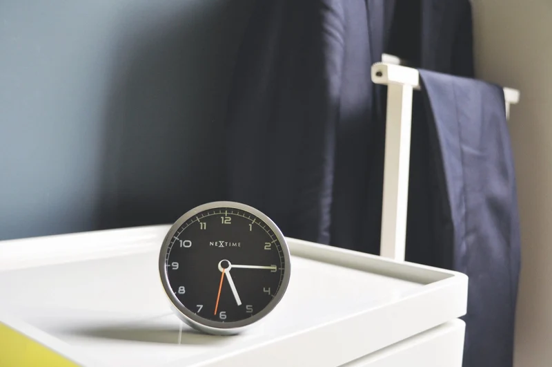 Alarm clock - 9 x 9 x 7.5 cm - Metal - 'Company Alarm'