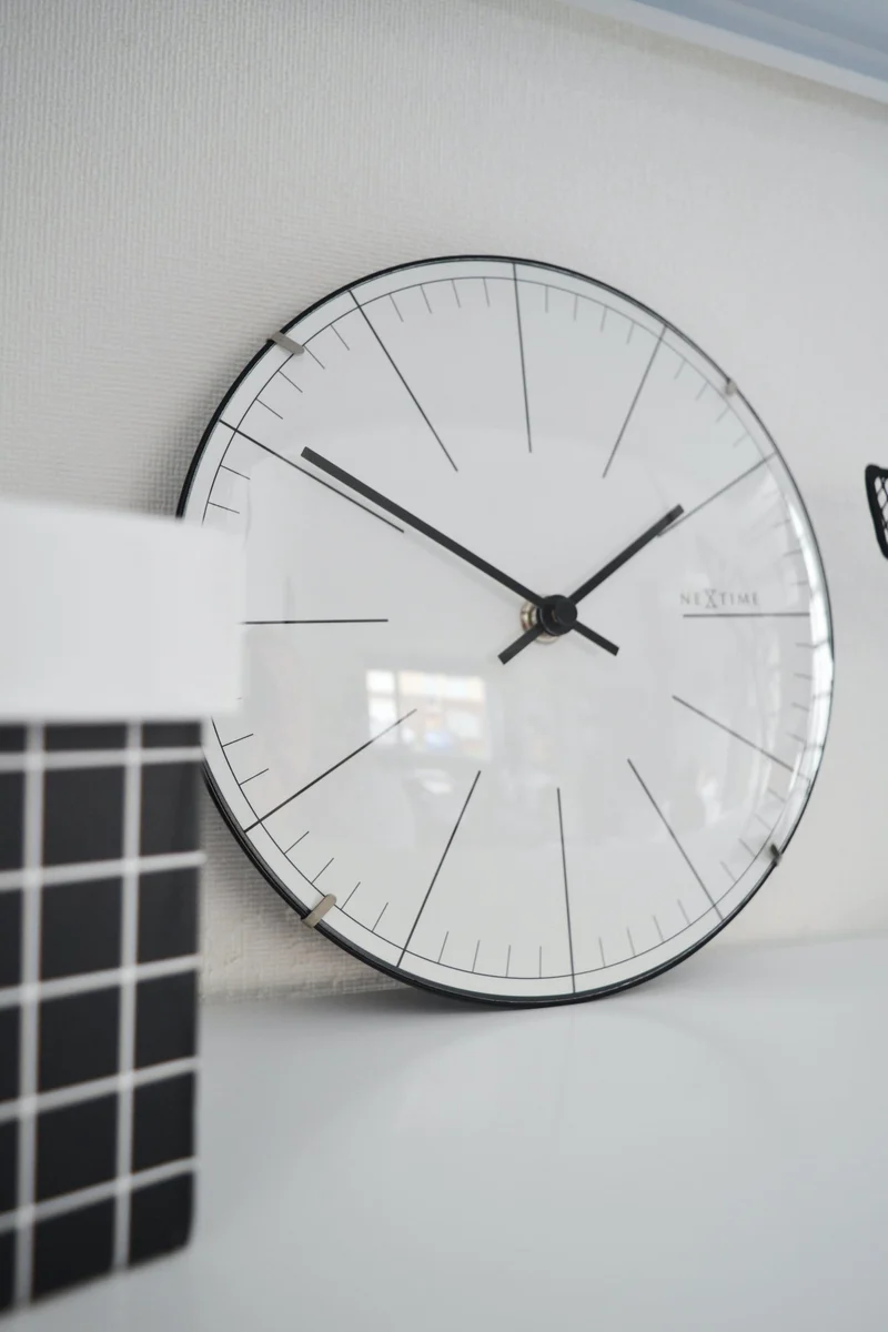 Wall clock/ Table clock- 20 cm- Glass - Dome Shaped Glass- 'Big Stripe Mini Dome'