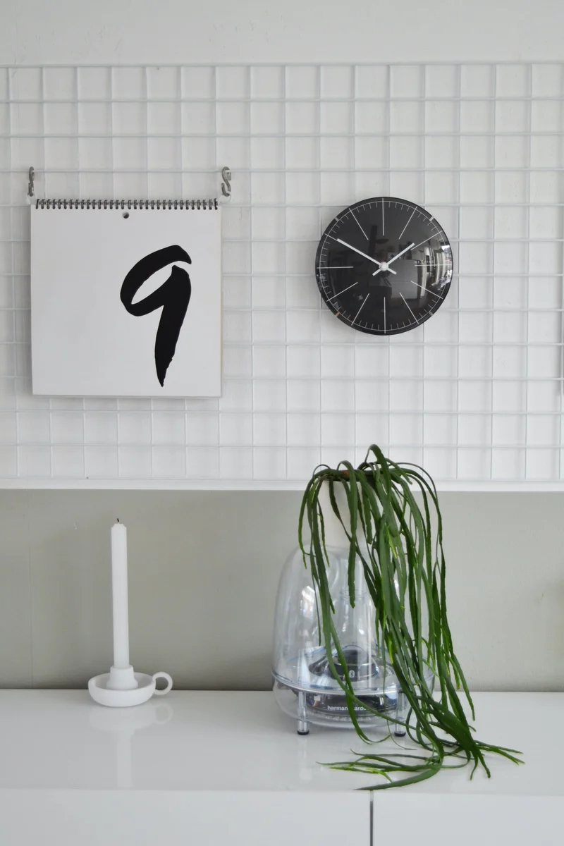 Wall clock/ Table clock- 20 cm- Glass - Dome Shaped Glass- 'Big Stripe Mini Dome'