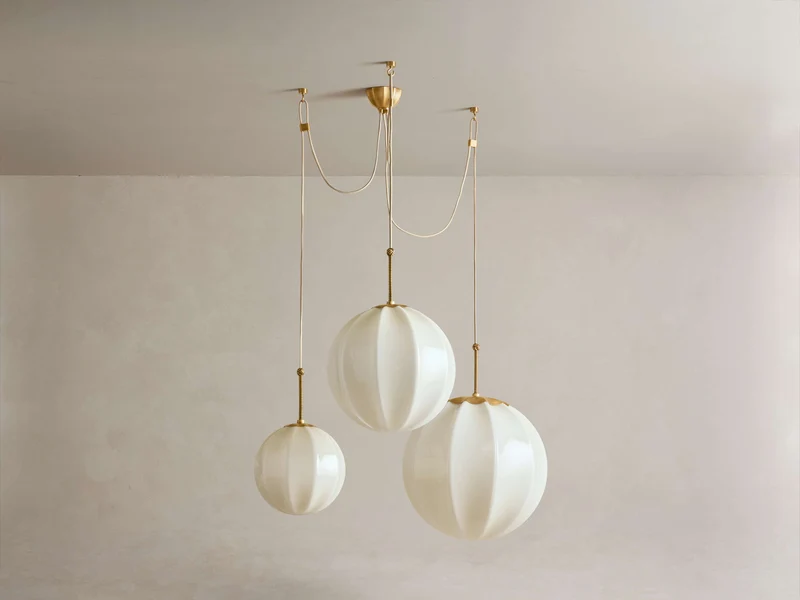 Kroonluchter Messing Crèmeglas Meerdere Bollen Verstelbare Ophanging Vintage Stijl Sfeervol Woonkamer | Sansoti