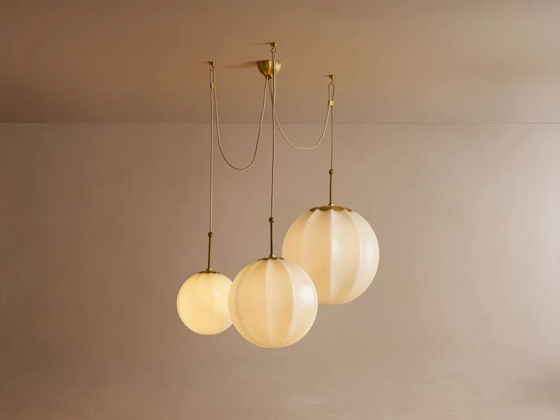 Kroonluchter Messing Crèmeglas Meerdere Bollen Verstelbare Ophanging Vintage Stijl Sfeervol Woonkamer | Sansoti