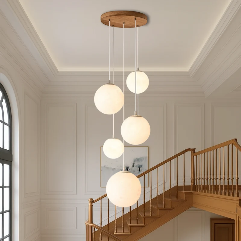 Maan Hanglamp Trapgat 5 Glazen Bollen E27 LED Verstelbaar Modern Scandinavisch Design voor Hoog Plafond | Sansoti