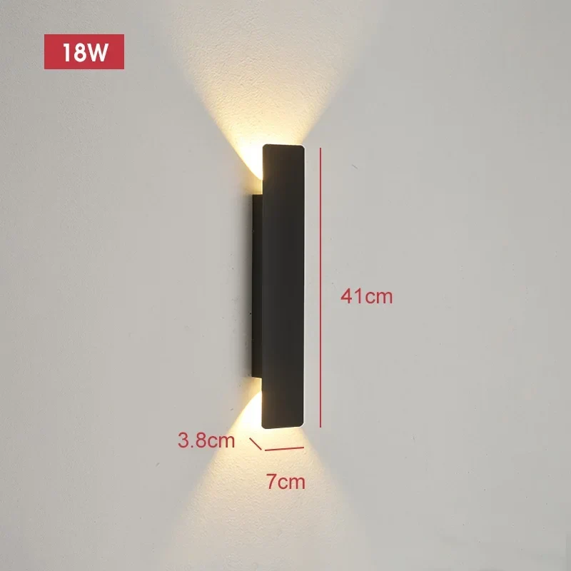 Aluminium Buitenwandlamp LED 18W Zwart Waterdicht IP65 Moderne Verlichting voor Terras Tuin en Balkon | Sansoti