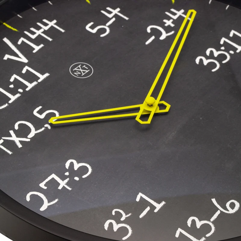 Wall clock 30cm - Silent - Plastic - "Maths"