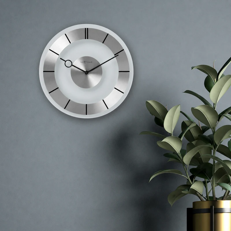 Wall clock - 31 cm - Aluminium - Glass - 'Retro'