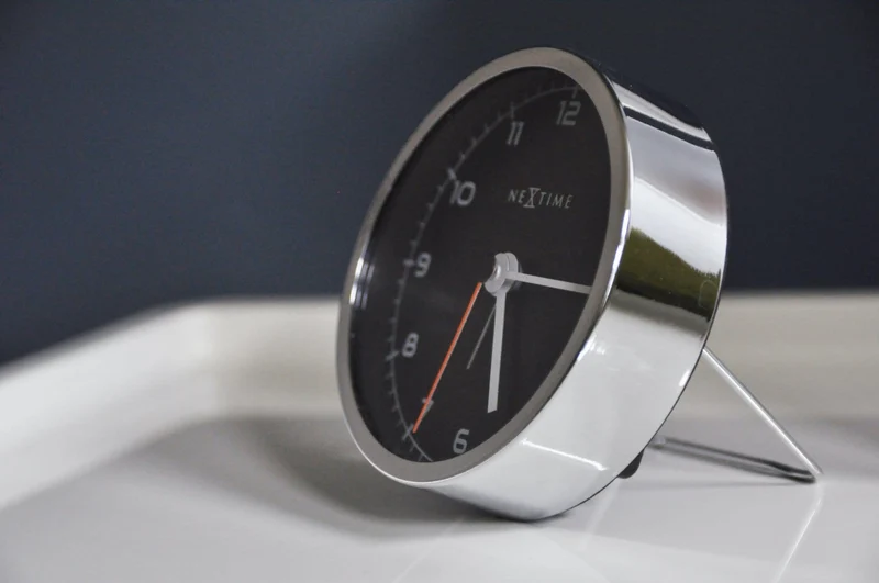 Alarm clock - 9 x 9 x 7.5 cm - Metal - 'Company Alarm'