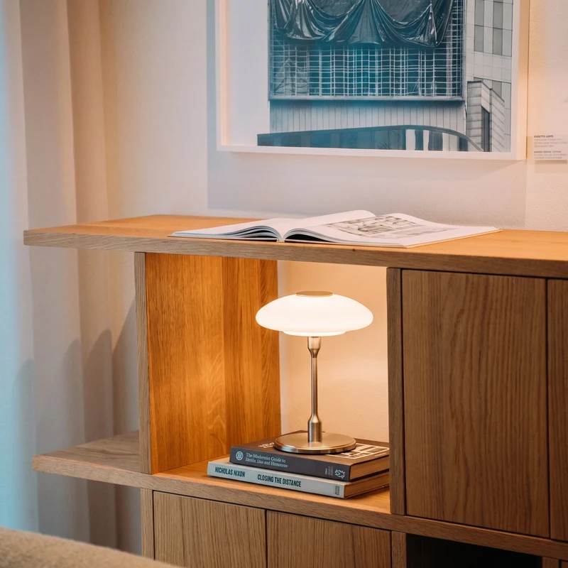 Moderne Metalen Tafellamp E14 Warm Wit LED Sfeerlicht Bureau Nachtkastje 30x42cm Scandinavisch Design | Sansoti