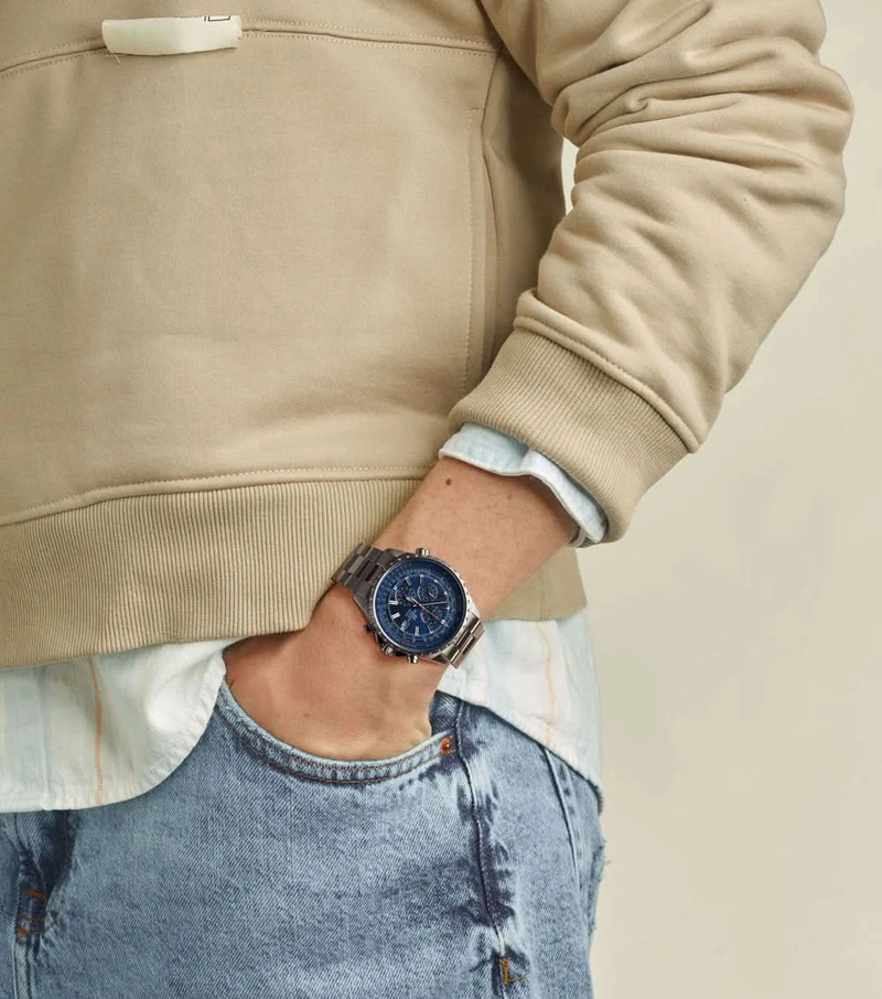 Casio Edifice EF-527D-2AVUEF Herrenuhr • Chronograph • Drehlünette