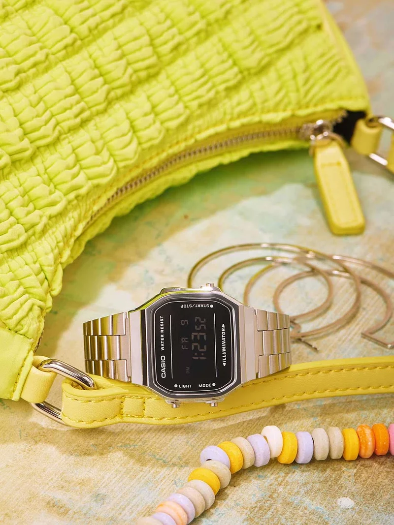 Casio Vintage A168WEM-1EF Uhr • Kultiges Retro-Design • Nützliche Digital-Funktionen