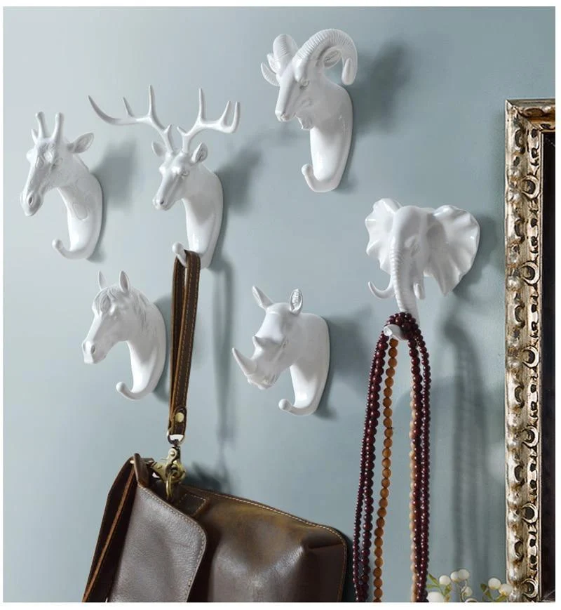 Decoratieve Dierenkop Wandhaak in Goud Wit Zwart voor Sleutels Tassen Handdoeken | Giraffehaak Olifanthaak Neushoornhaak Hert Ram Paard | Gietijzer Wanddecoratie Hal Badkamer Slaapkamer | Sansoti