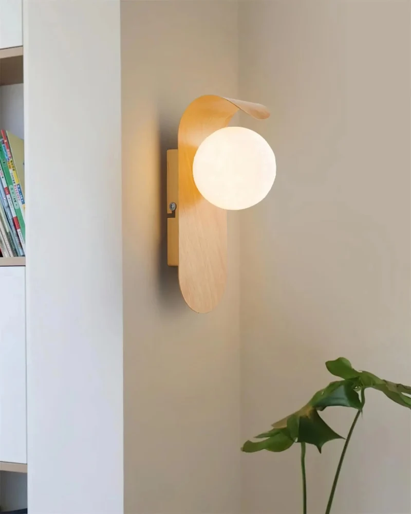 Wandlamp met Bol Kap G9 Fitting Walnoot Hout LED Verlichting Slaapkamer Gang Traphal Warm Licht Japandi Stijl | Sansoti