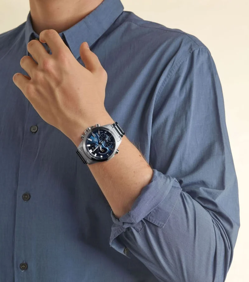 Casio EDIFICE ECB-30D-2AEF Herrenuhr • Smarte Funktionen • Weltzeitfunktion