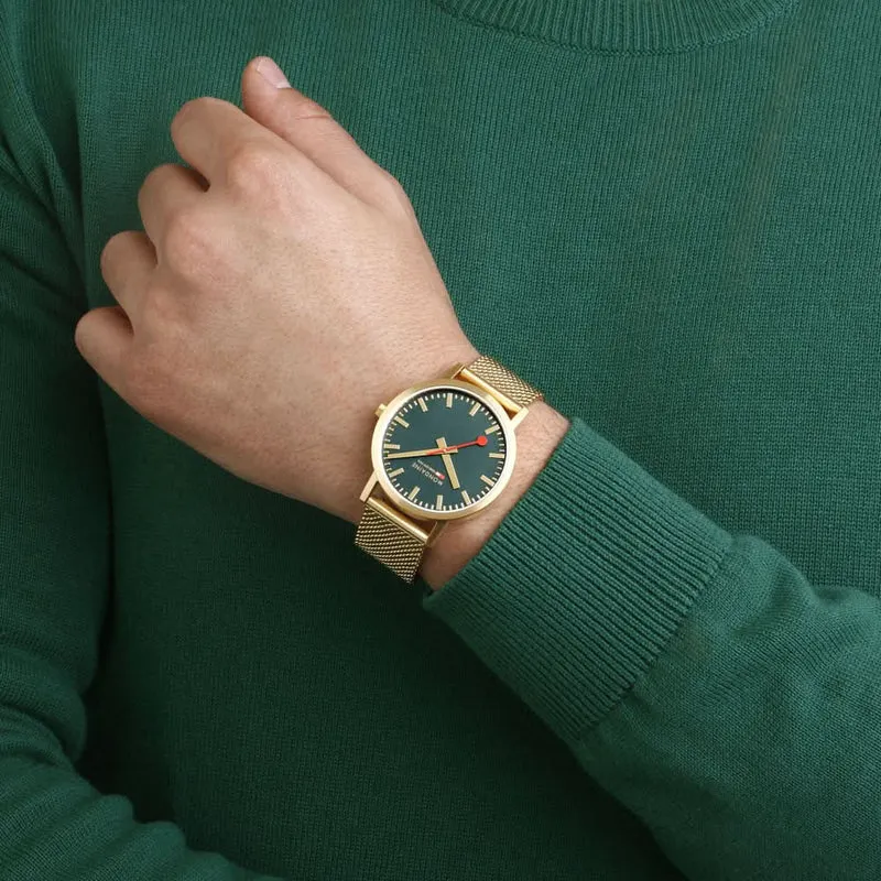 Mondaine Classic A660.30360.60.SBM Herrenuhr • Bauhaus • Gold