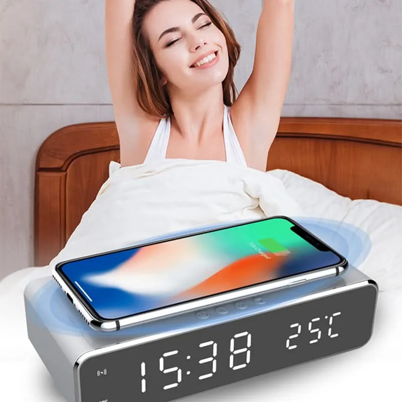Digitale Wekker met Draadloze Oplader voor Smartphone Nachtkastje Groot LED Display Slaapkamer Zwart Grijs | Sansoti