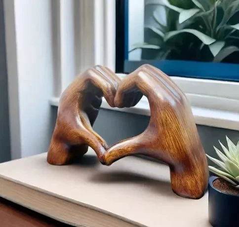 Houten Hart Handen Ornament Decoratief Object Scandinavisch Woonkamer Slaapkamer Tafel Bureau Interieur | Sansoti