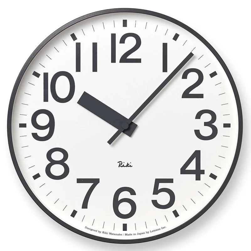 Lemnos Riki Public Clock WR22-07 Wanduhr Schwarz • Klassisches Quarzwerk • Zeitloses Designeruhren-Icon