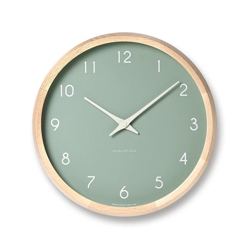 Lemnos Campagne couleur PC24-03-GN Wanduhr Grün • Buchenholz mit Ölfinish • Japanisches Design